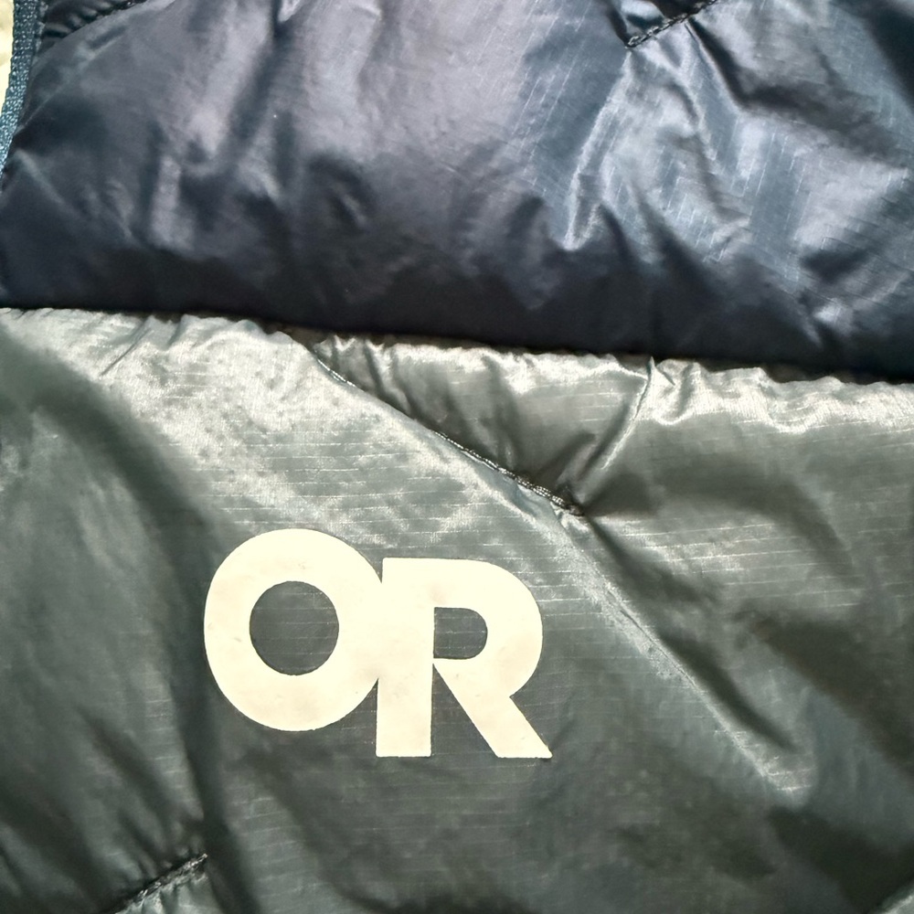 Outdoor Research Women’s Green/Navy Puffer Jacket